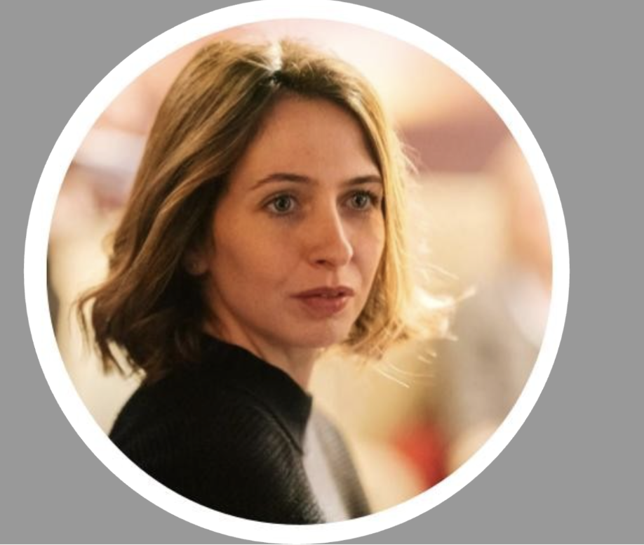 Headshot of the blog author in a circular frame on a grey background